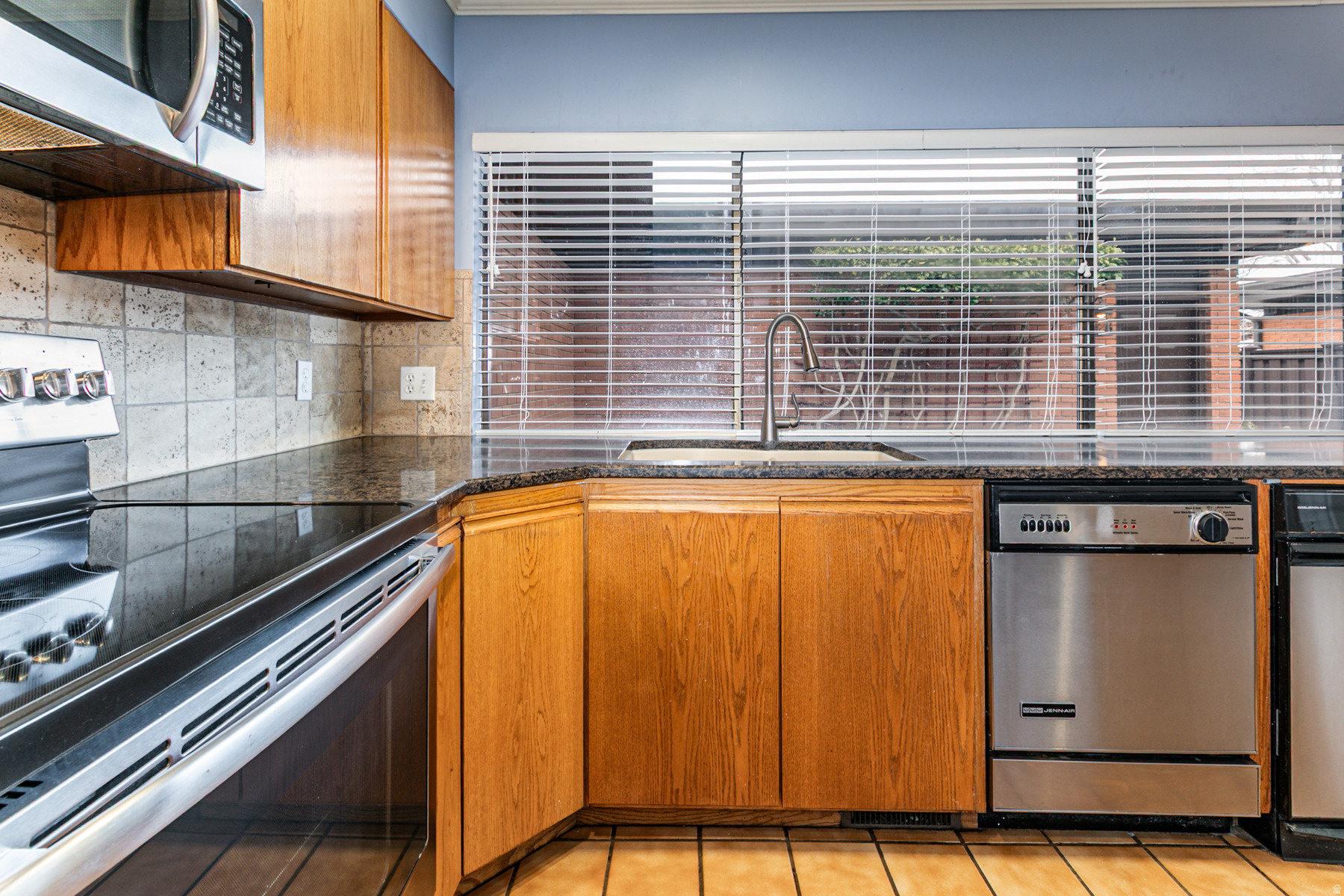 RIDGEWOOD OF MAPLE HILLS - Residential