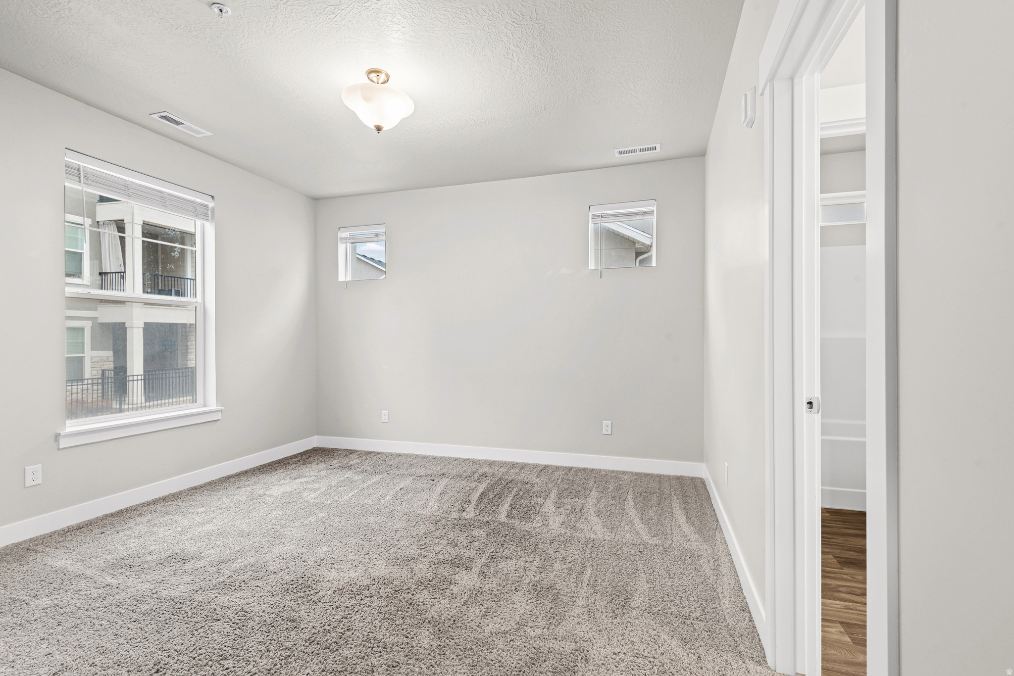 QUAIL HILL AT MT SARATOGA - Residential