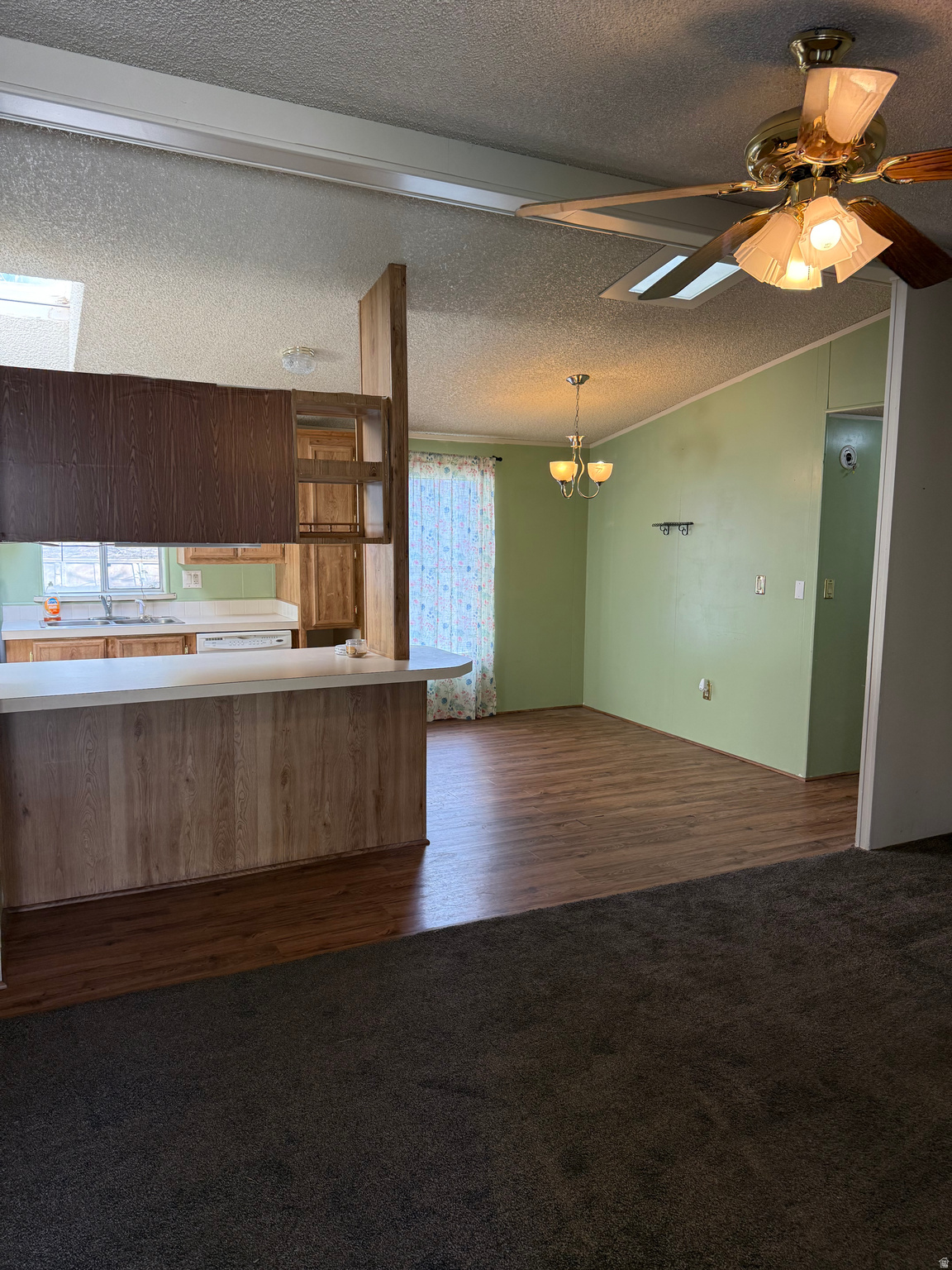 RIDGEWOOD ESTATES - Residential
