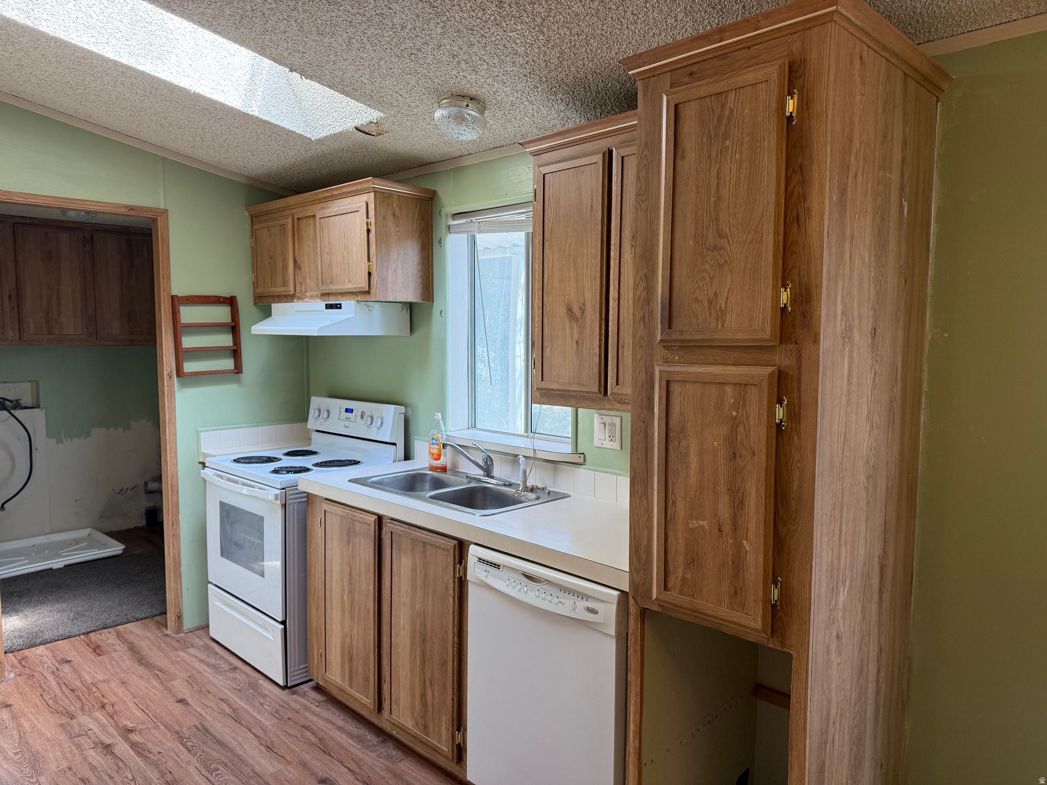 RIDGEWOOD ESTATES - Residential