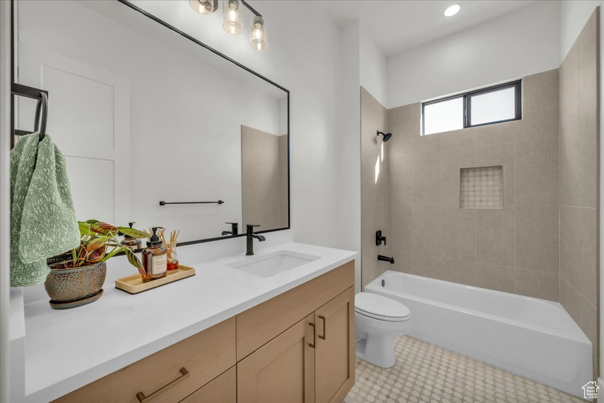 MOORLAND PARK 3 - Residential