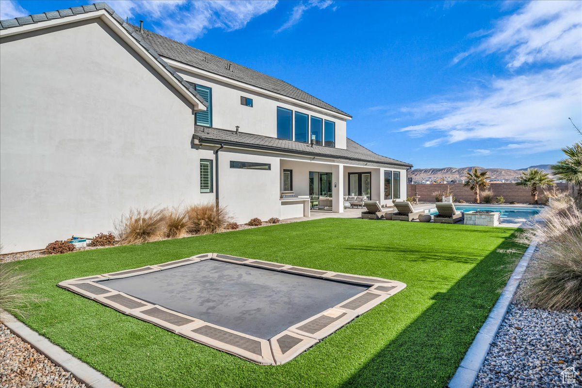 MOORLAND PARK 3 - Residential