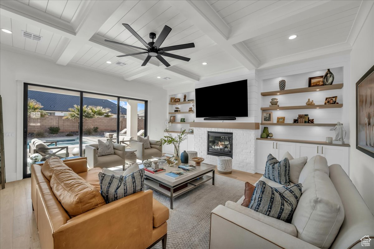 MOORLAND PARK 3 - Residential