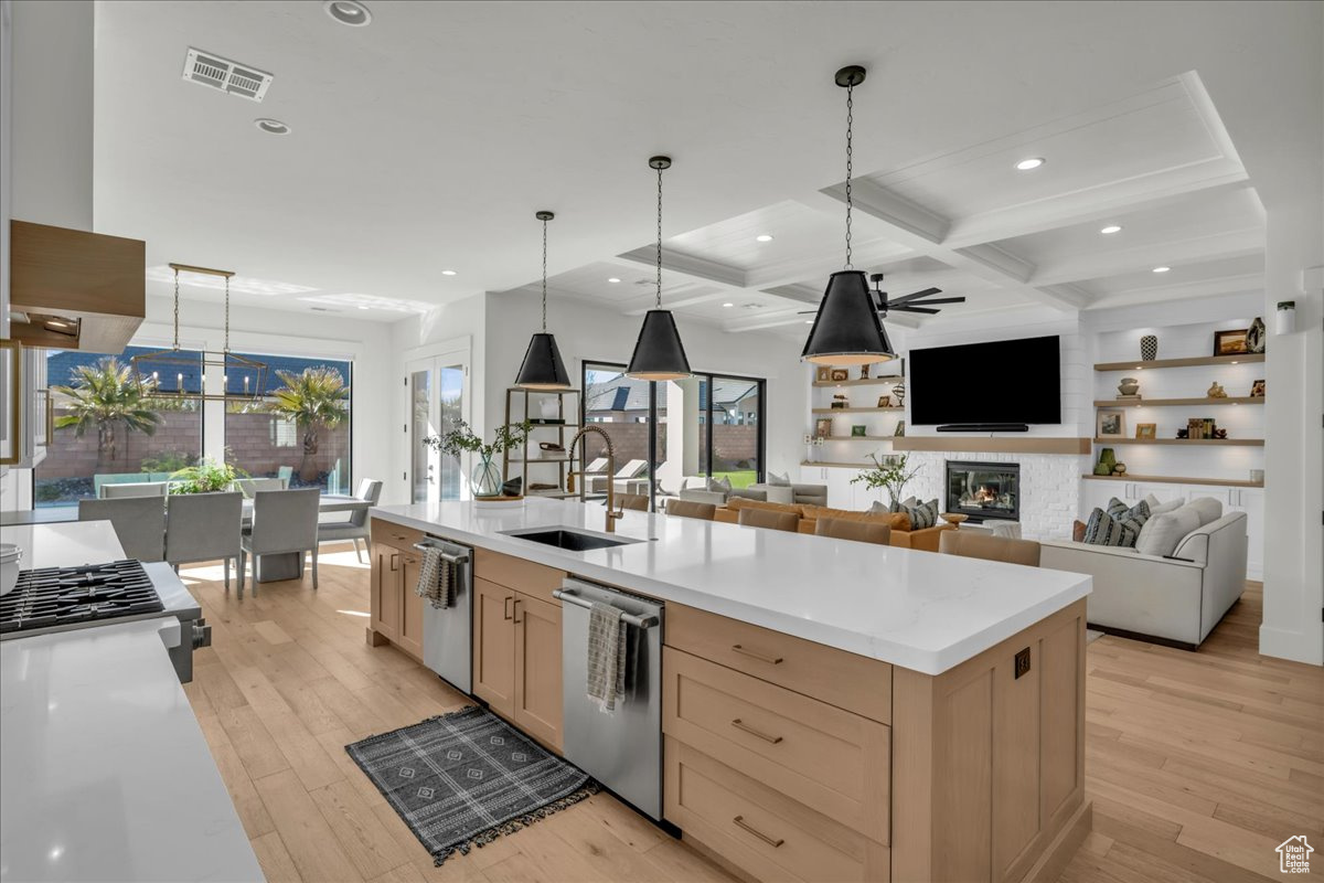 MOORLAND PARK 3 - Residential
