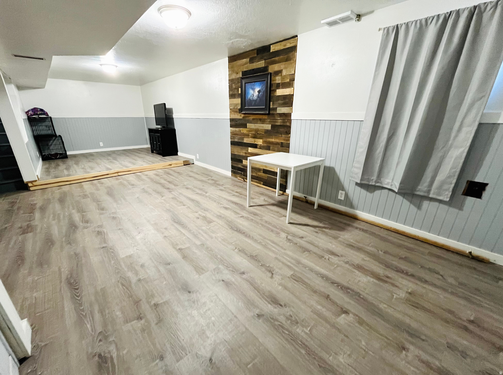 SUMMIT VIEW - Residential