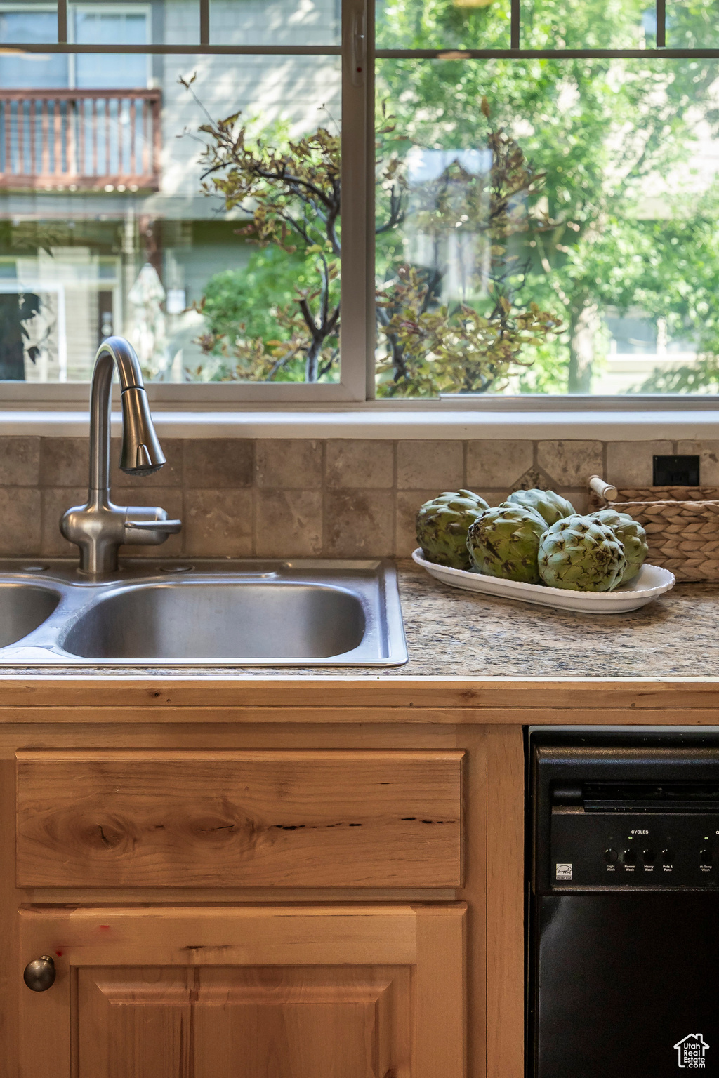 FOX POINT AT REDSTONE - Residential