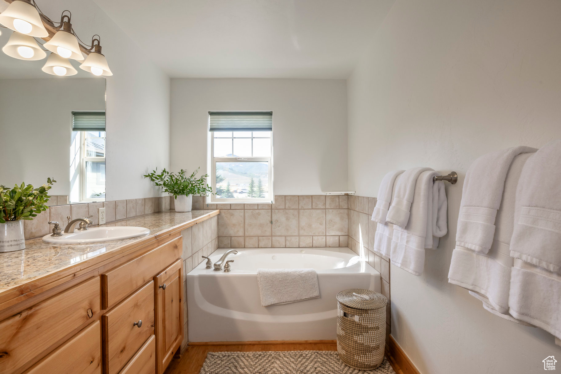 FOX POINT AT REDSTONE - Residential