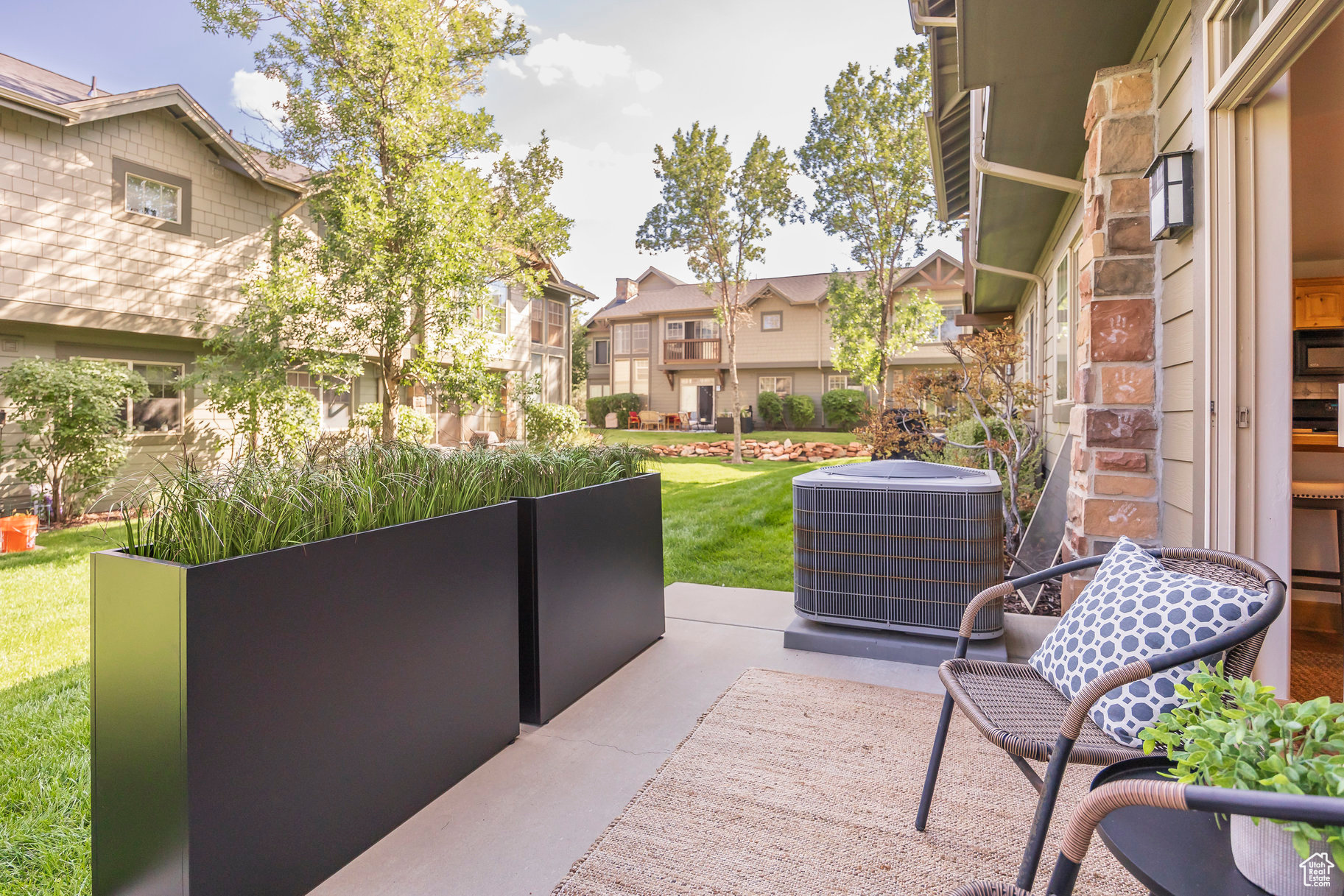 FOX POINT AT REDSTONE - Residential