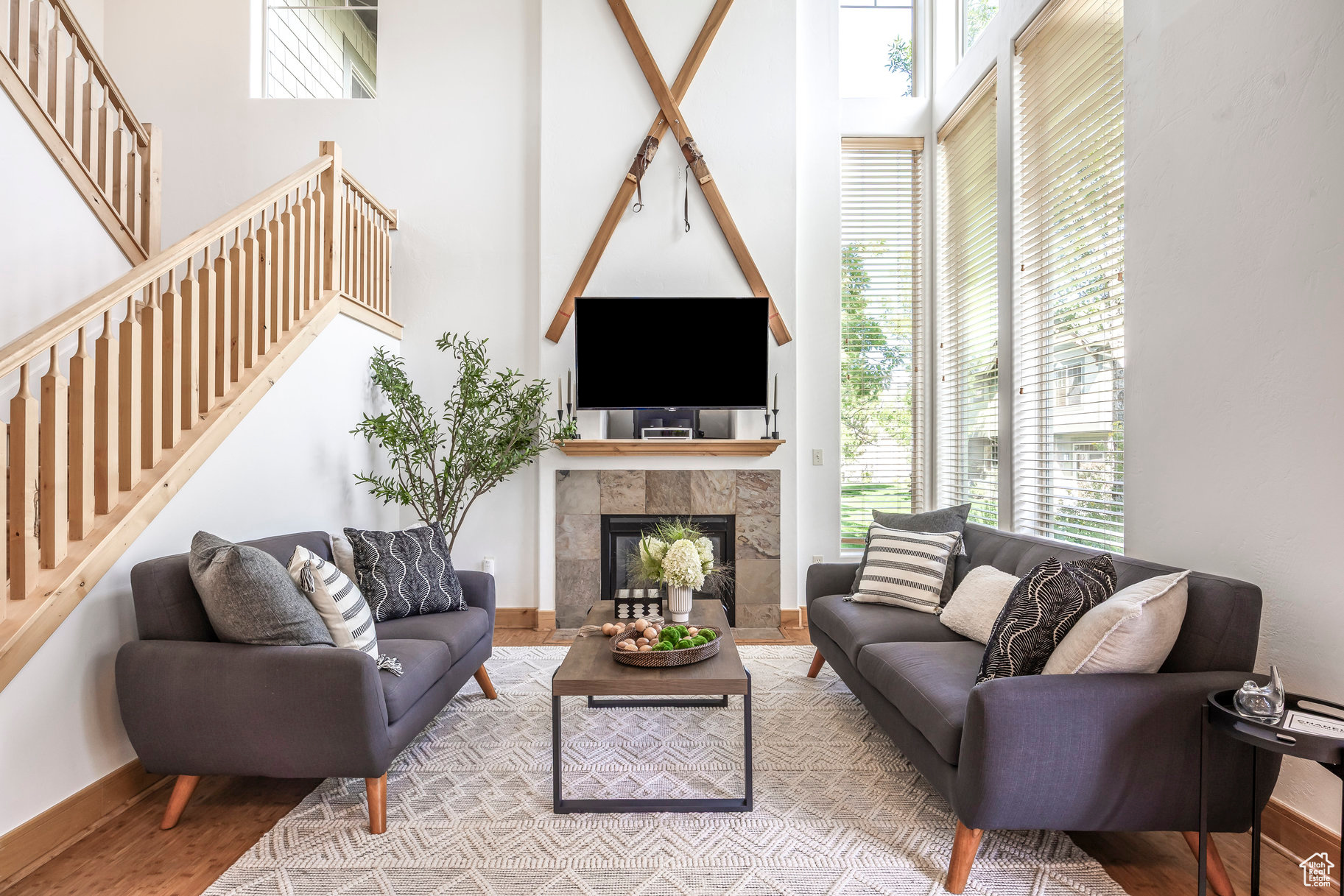 FOX POINT AT REDSTONE - Residential