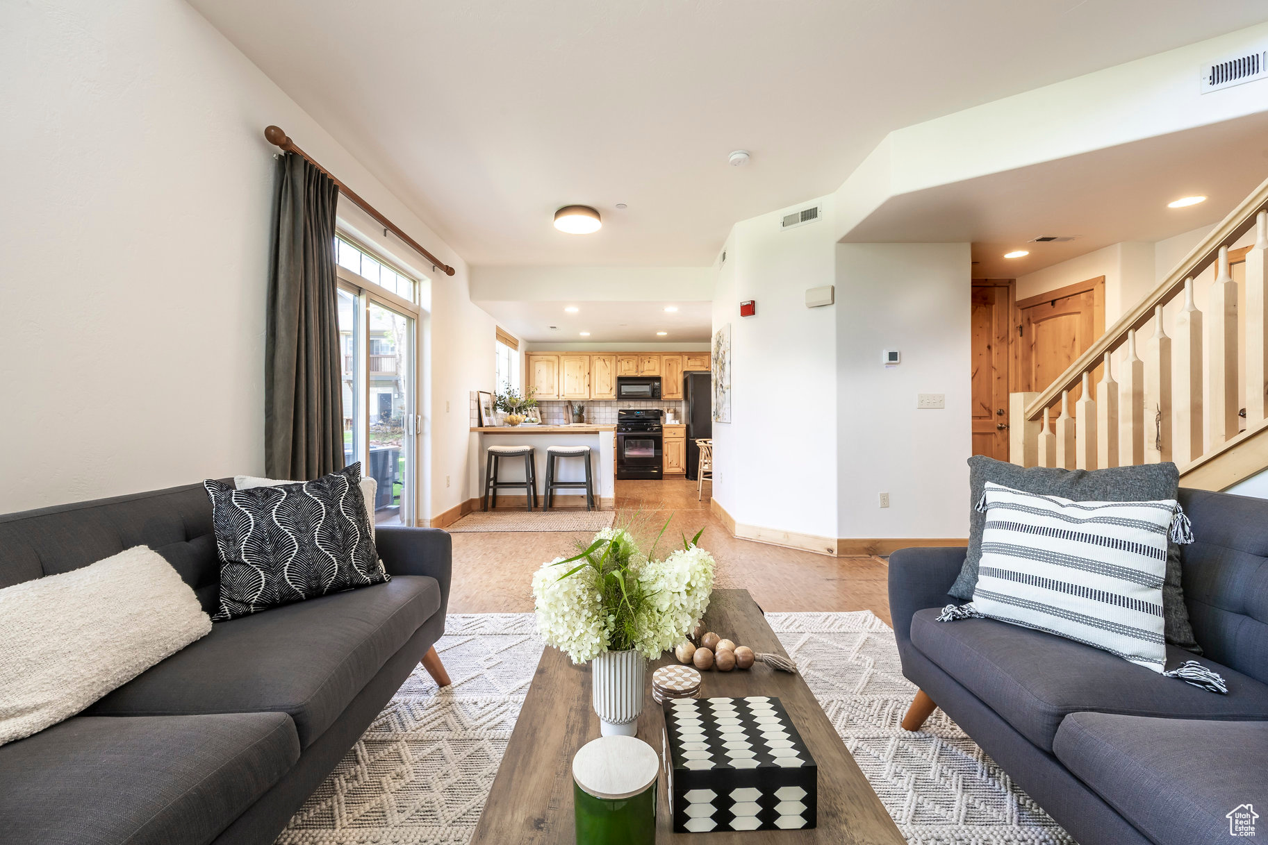 FOX POINT AT REDSTONE - Residential