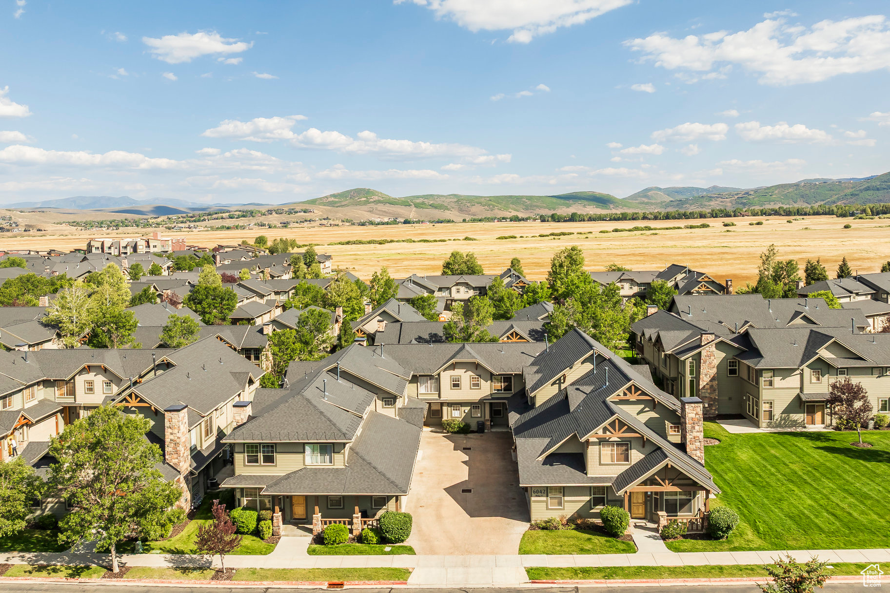 FOX POINT AT REDSTONE - Residential