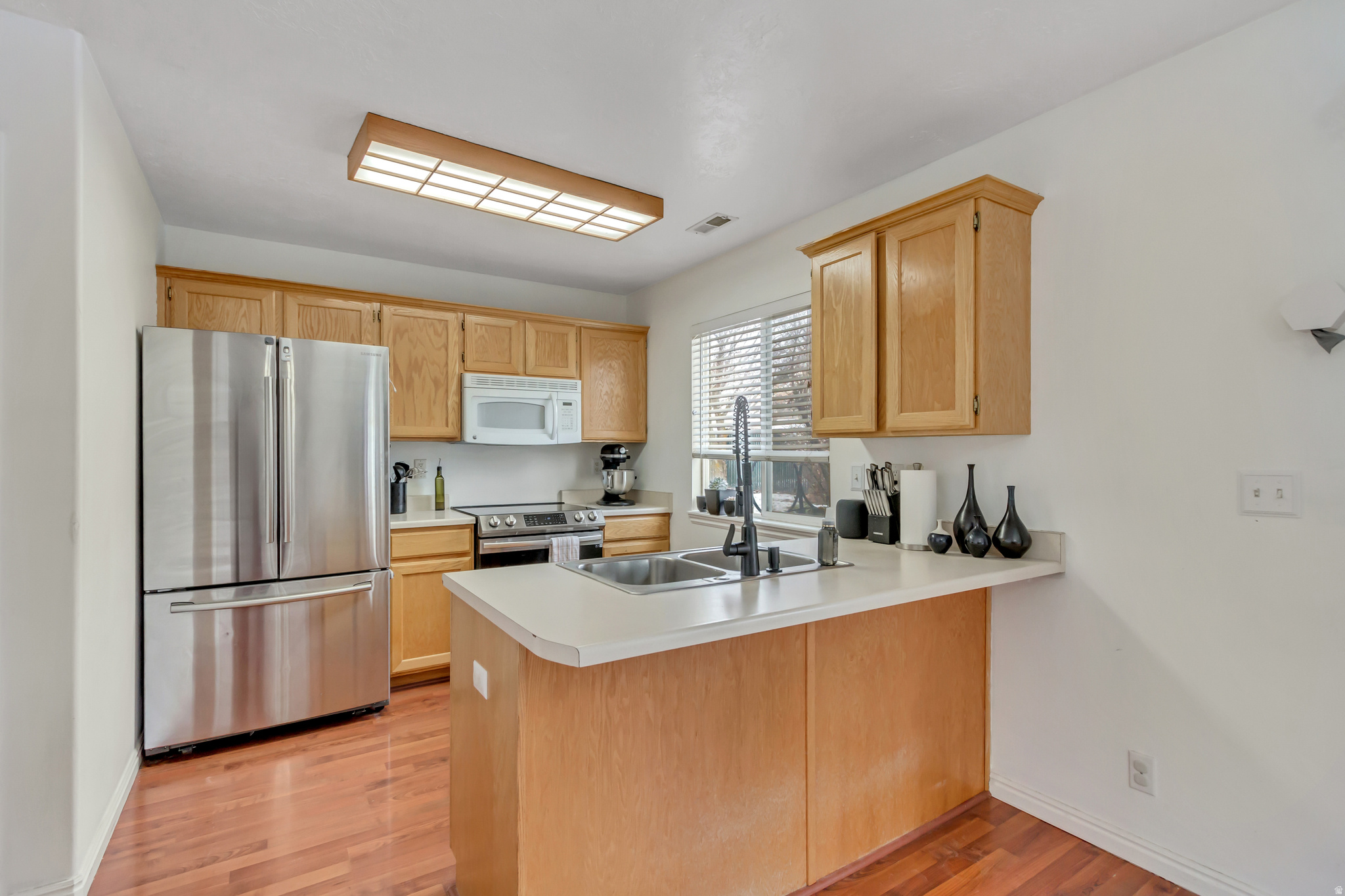 ASPEN VILLAGE - Residential