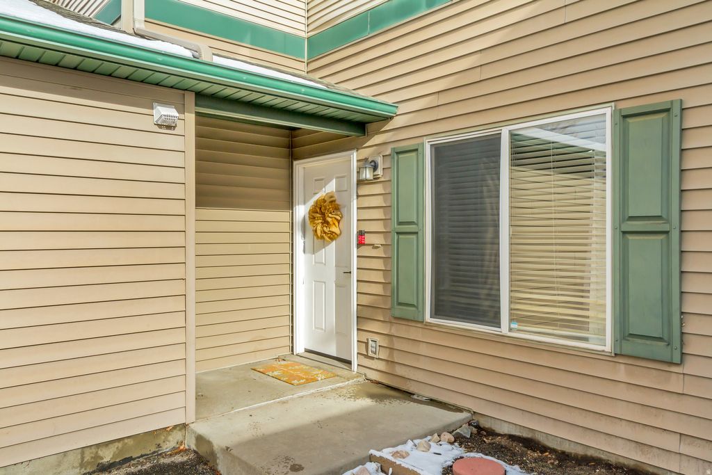 Photo of 872 E 760 N, Ogden, UT 84404 (MLS # 2130122)