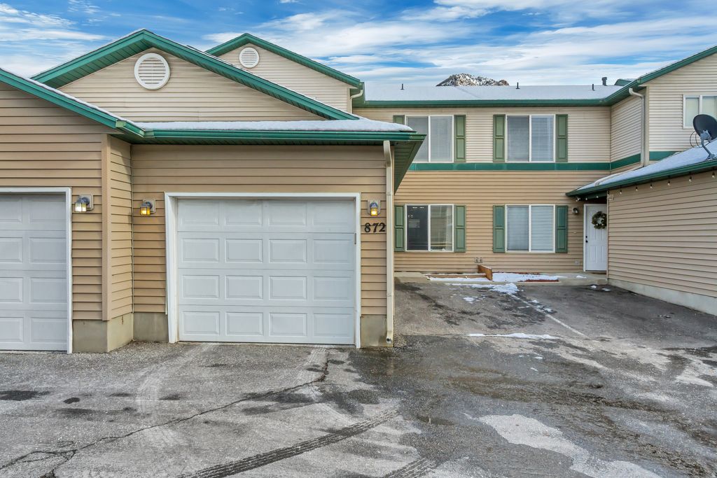 Photo of 872 E 760 N, Ogden, UT 84404 (MLS # 2130122)