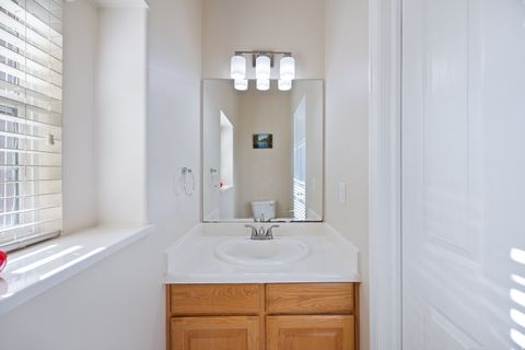 Tiny photo for 346 W 625 N, Lindon, UT 84042 (MLS # 2126858)