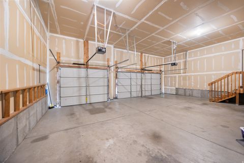 Tiny photo for 346 W 625 N, Lindon, UT 84042 (MLS # 2126858)