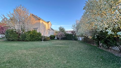 Tiny photo for 346 W 625 N, Lindon, UT 84042 (MLS # 2126858)