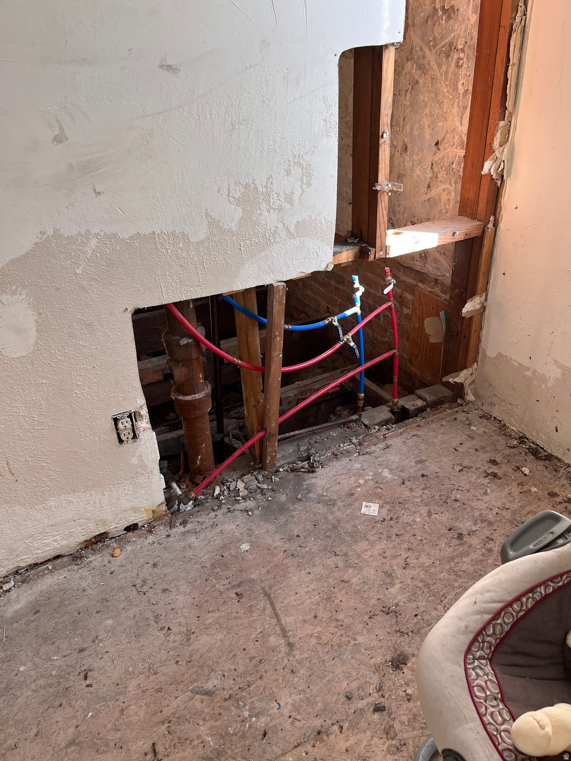 SOUTHSIDE ADDITION PROVOAREA 15 AC - Residential