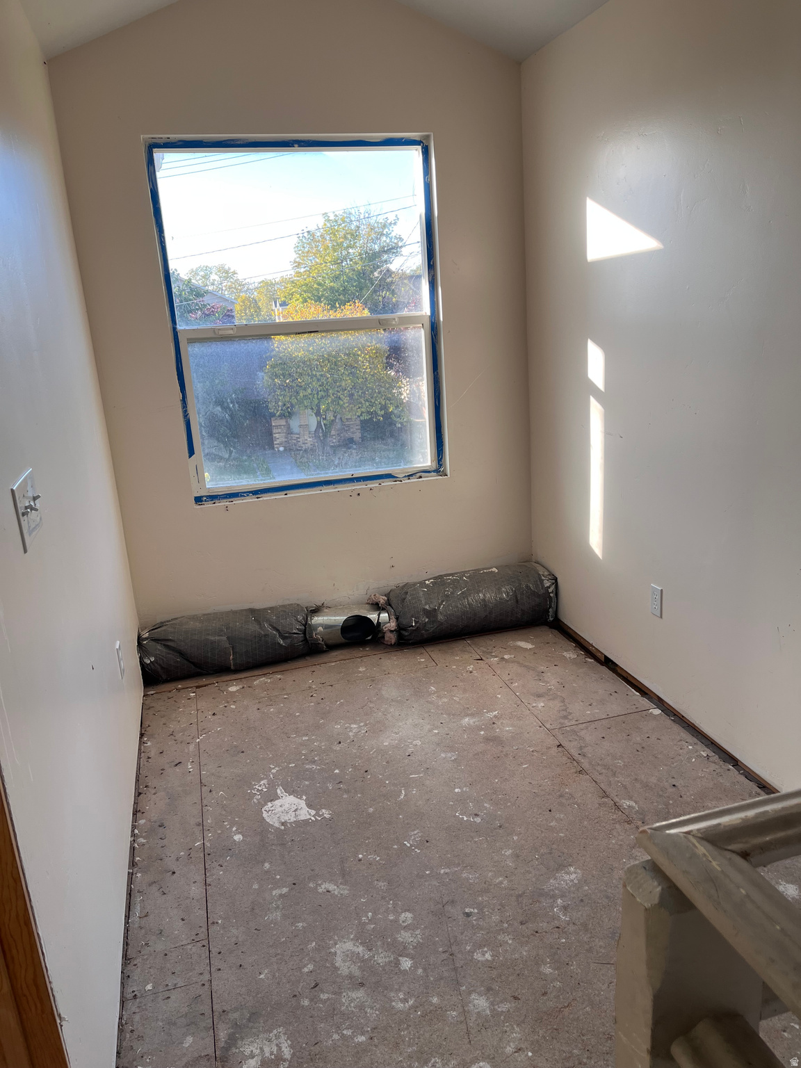 SOUTHSIDE ADDITION PROVOAREA 15 AC - Residential