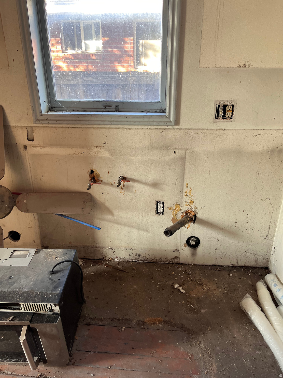 SOUTHSIDE ADDITION PROVOAREA 15 AC - Residential