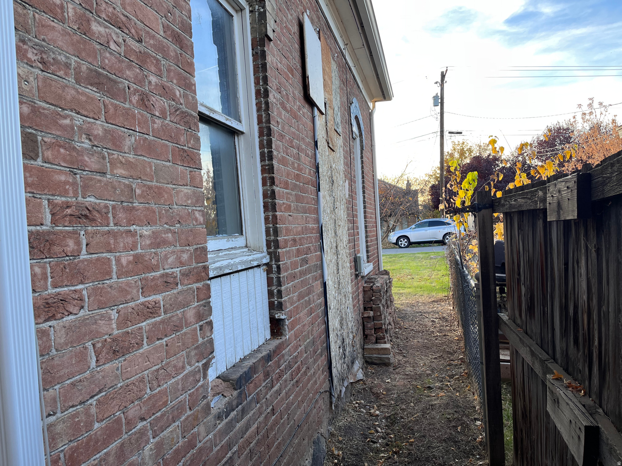 SOUTHSIDE ADDITION PROVOAREA 15 AC - Residential