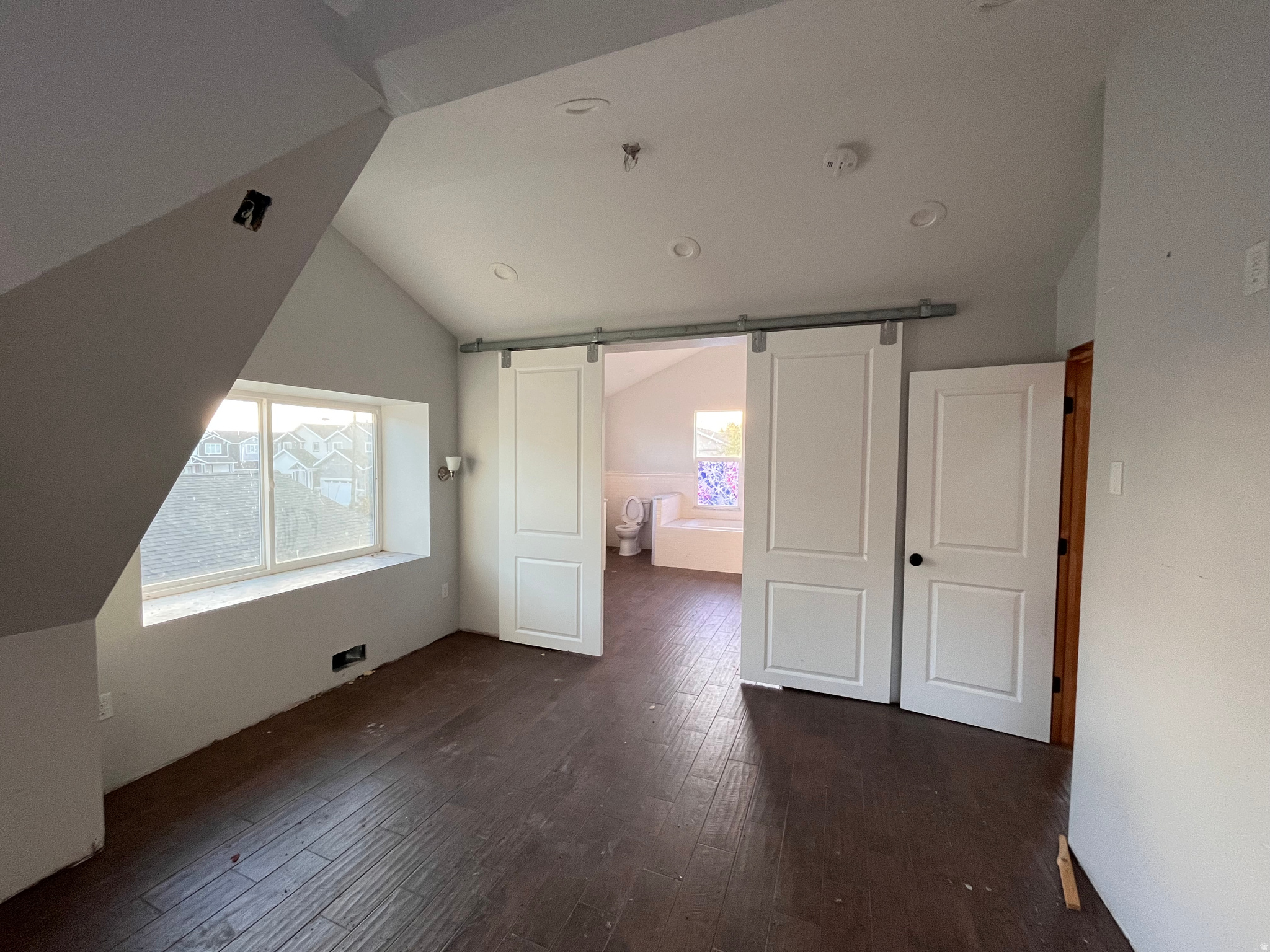 SOUTHSIDE ADDITION PROVOAREA 15 AC - Residential