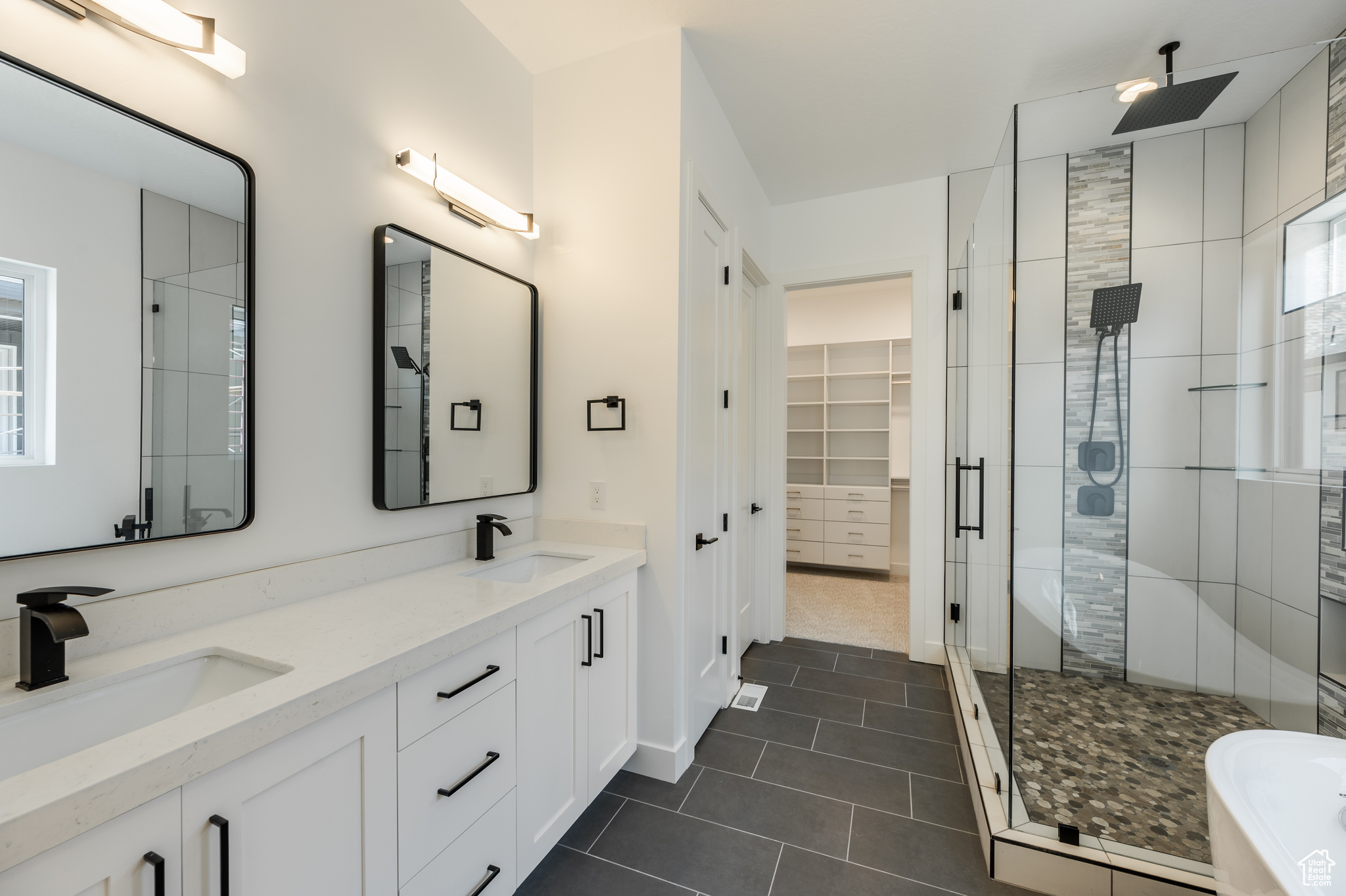WILLIAMS VIEW - Residential