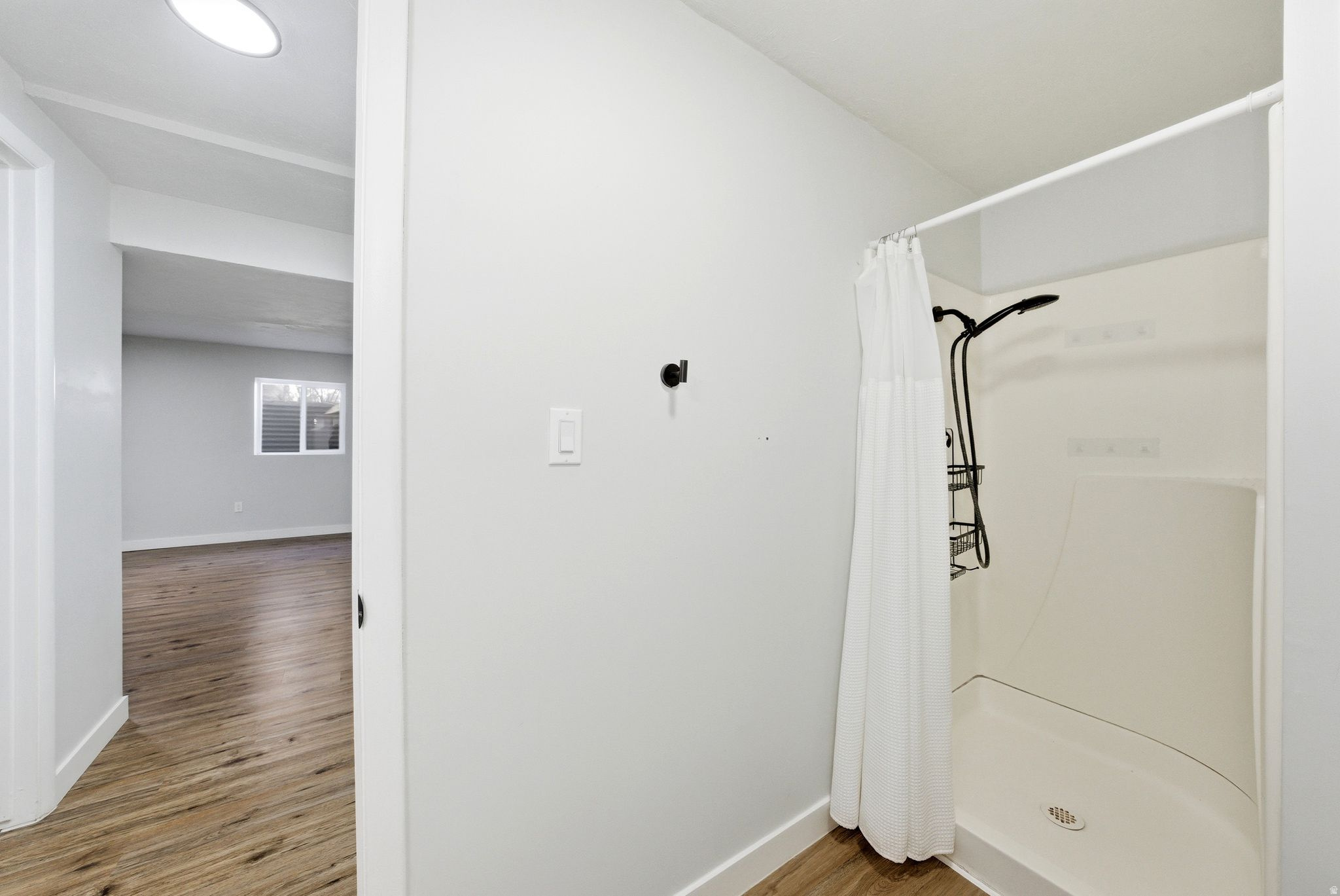 JOANNA COND - Residential