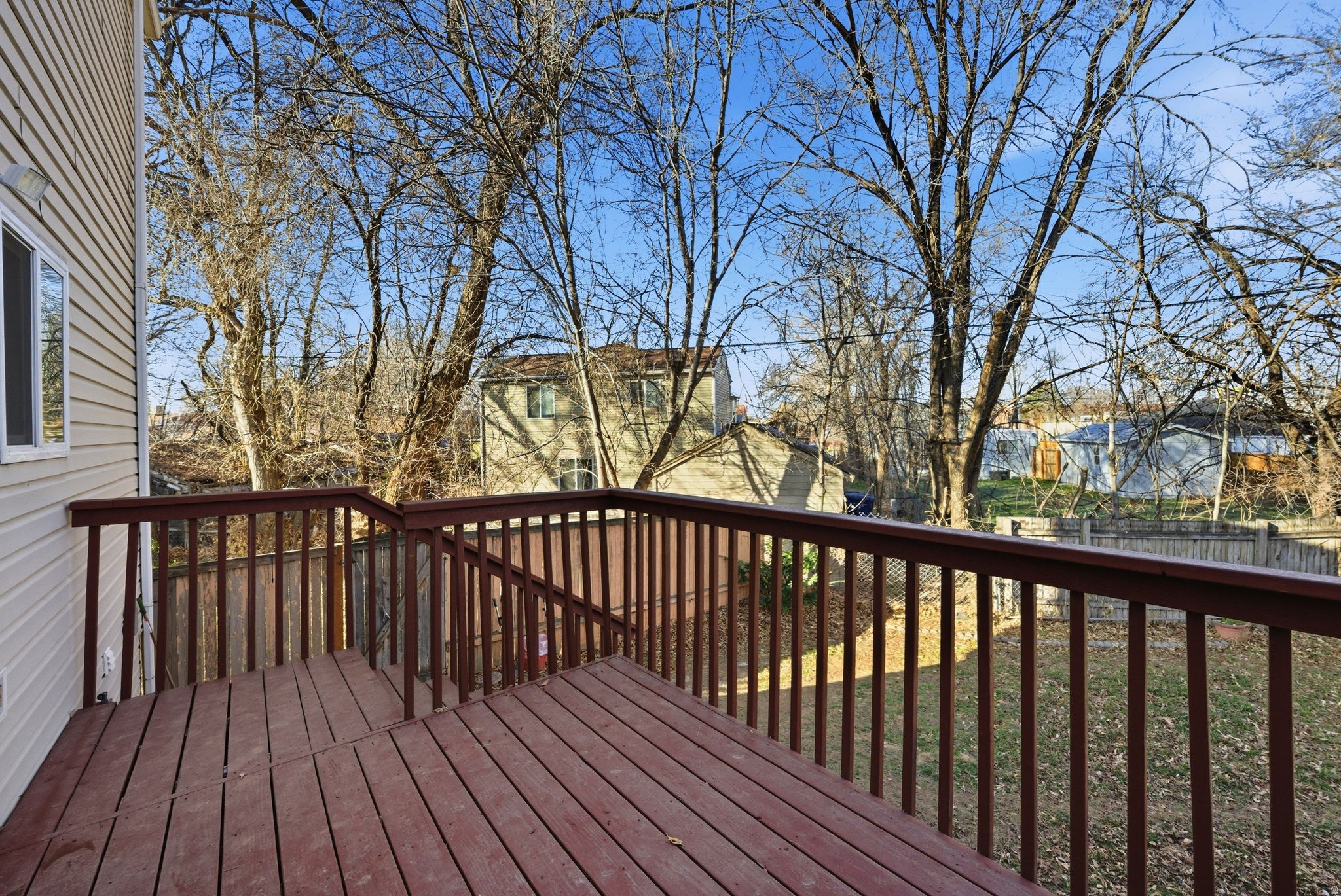 JOANNA COND - Residential