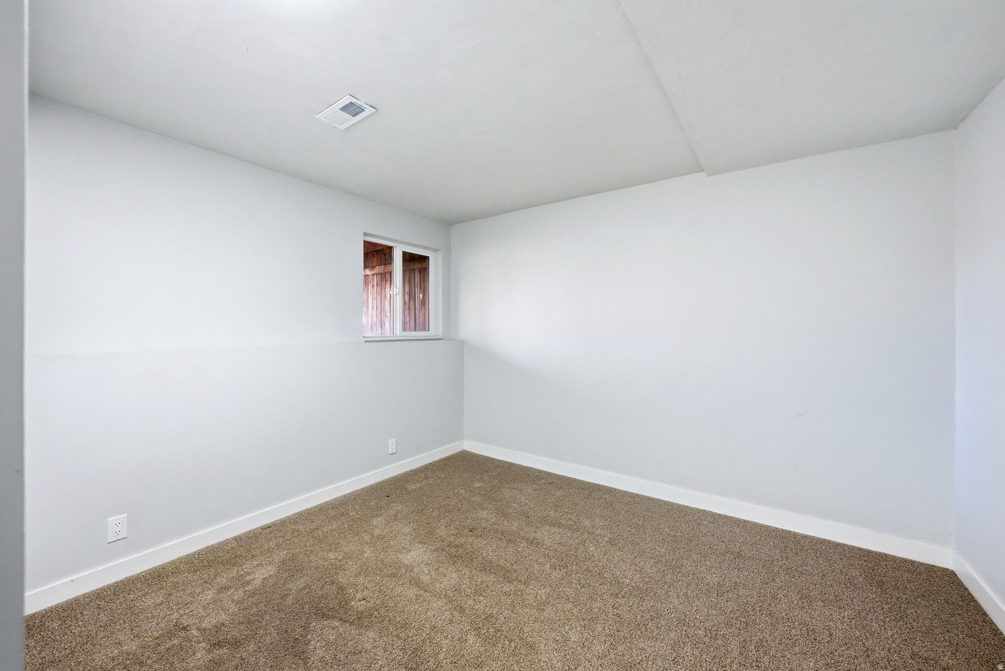 JOANNA COND - Residential