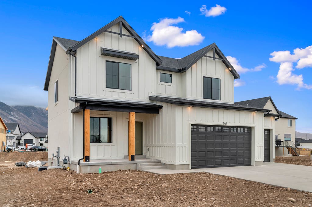 Photo of 907 N 1820 E #427, Salem, UT 84653 (MLS # 2171017)