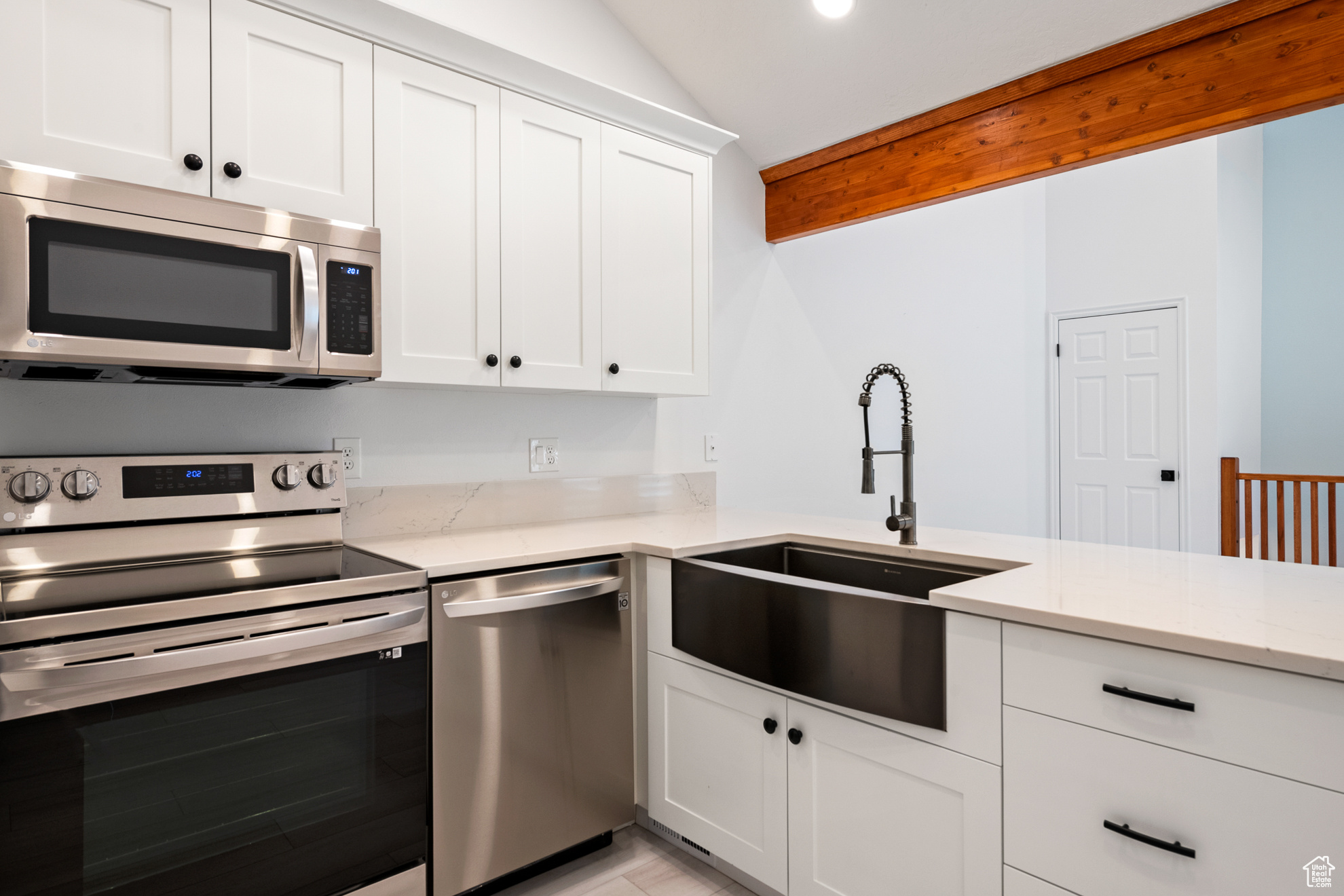 MEADOWS - Residential