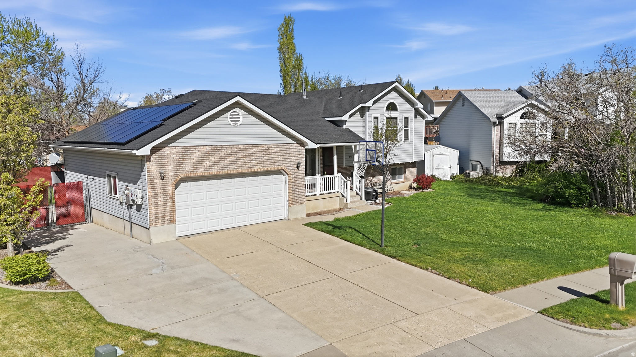 INDIAN HILLS - Residential