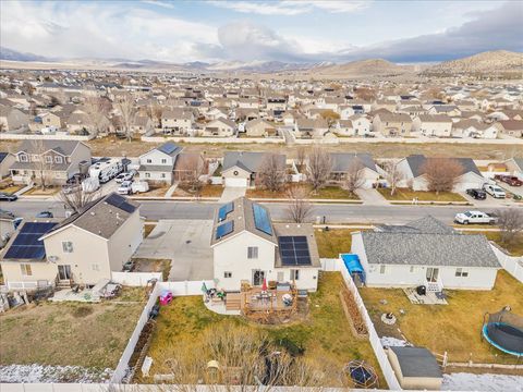 Tiny photo for 2126 E LODGE POLE DR, Eagle Mountain, UT 84005 (MLS # 2128724)