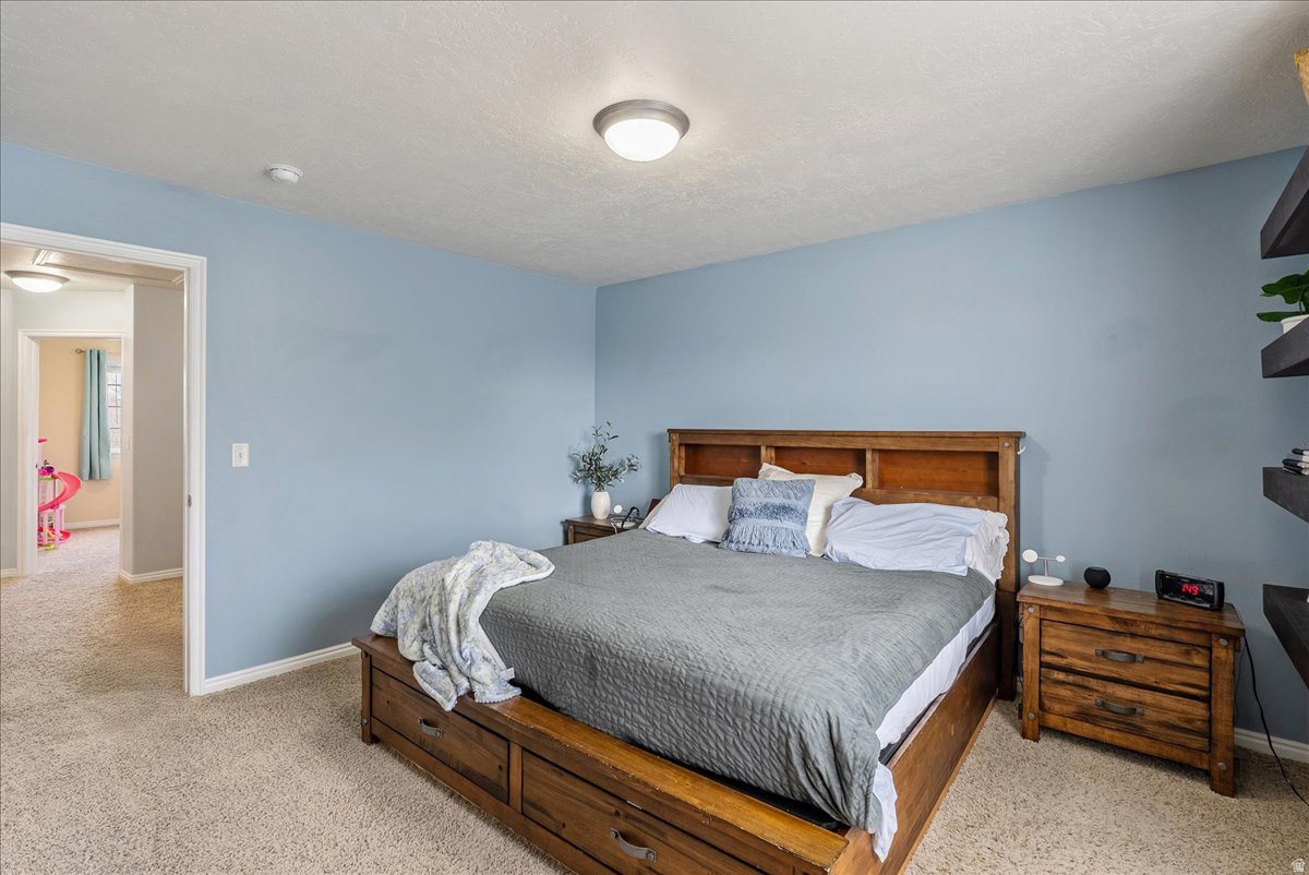 MOUNTAIN VIEW - Residential