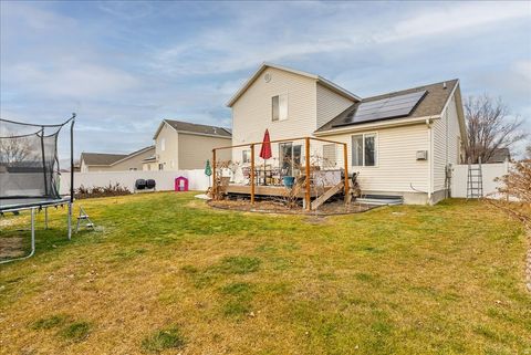 Tiny photo for 2126 E LODGE POLE DR, Eagle Mountain, UT 84005 (MLS # 2128724)