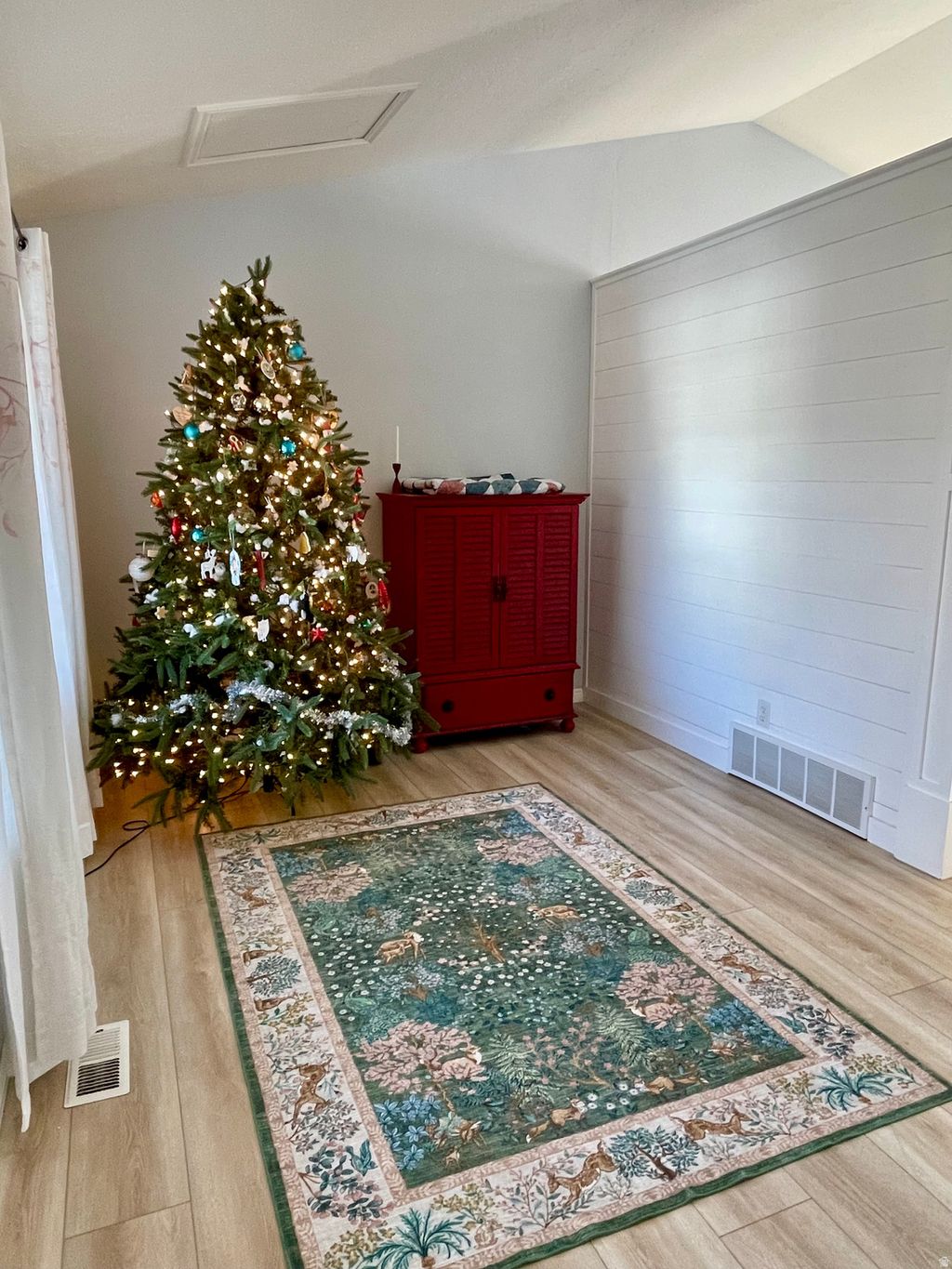 Photo of 2126 E LODGE POLE DR, Eagle Mountain, UT 84005 (MLS # 2128724)