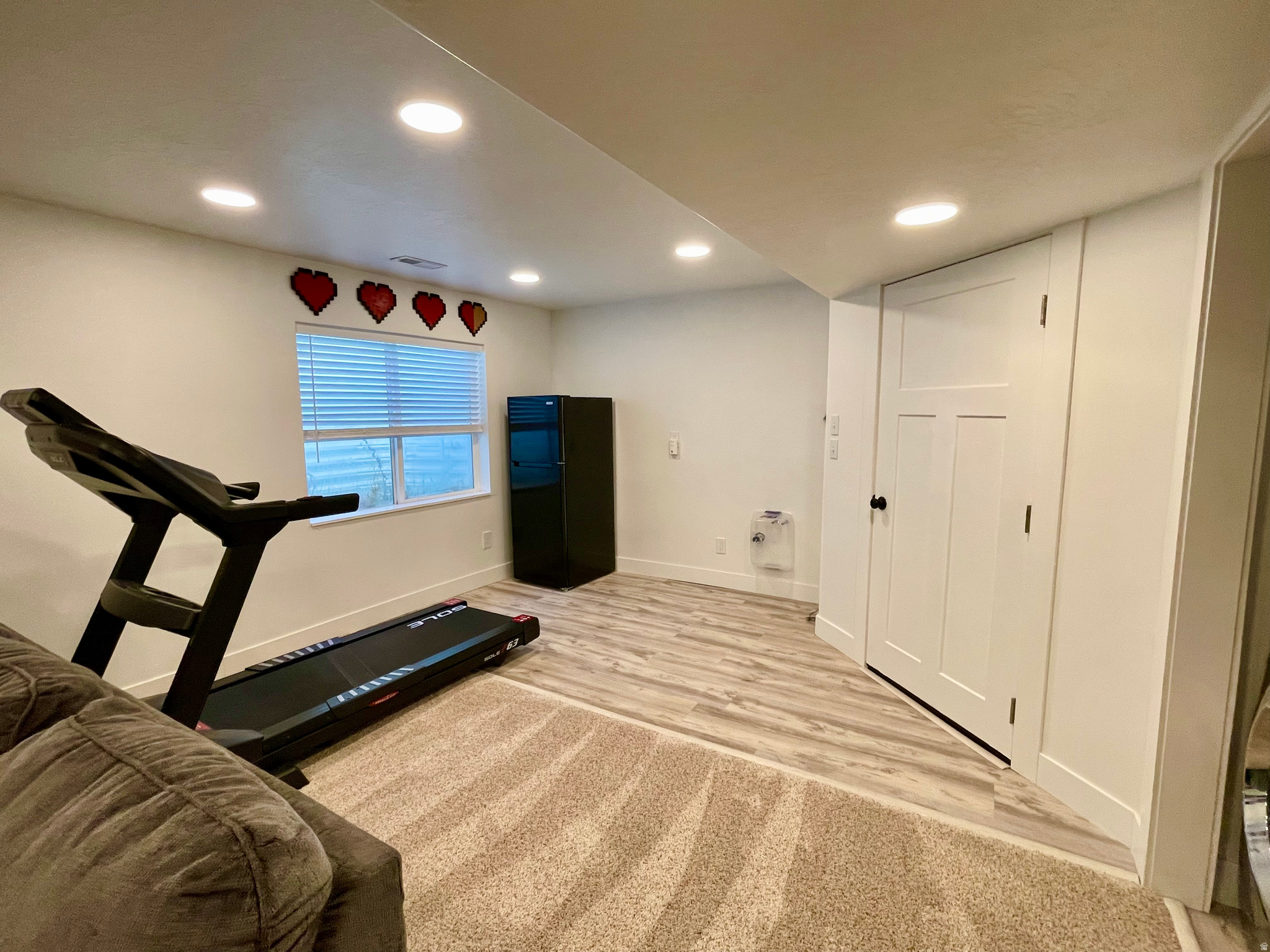 MOUNTAIN VIEW - Residential