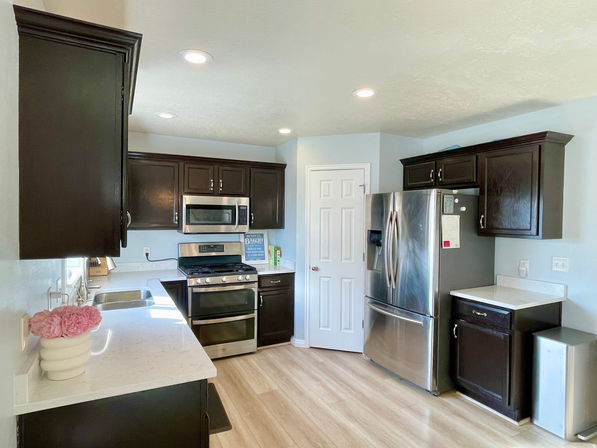 MOUNTAIN VIEW - Residential