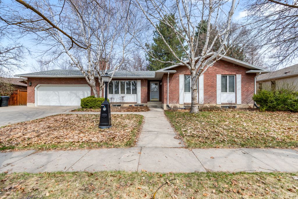 Photo of 1535 E 1385 N, Logan, UT 84341 (MLS # 2141312)