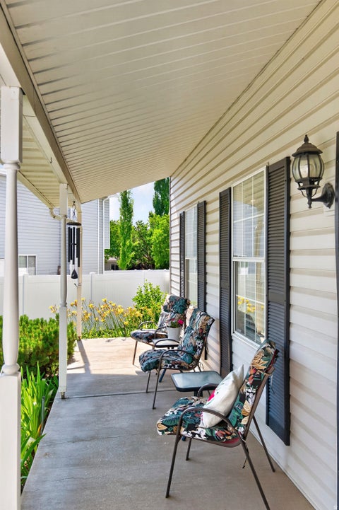 Tiny photo for 866 N 325 W, Kaysville, UT 84037 (MLS # 2166647)