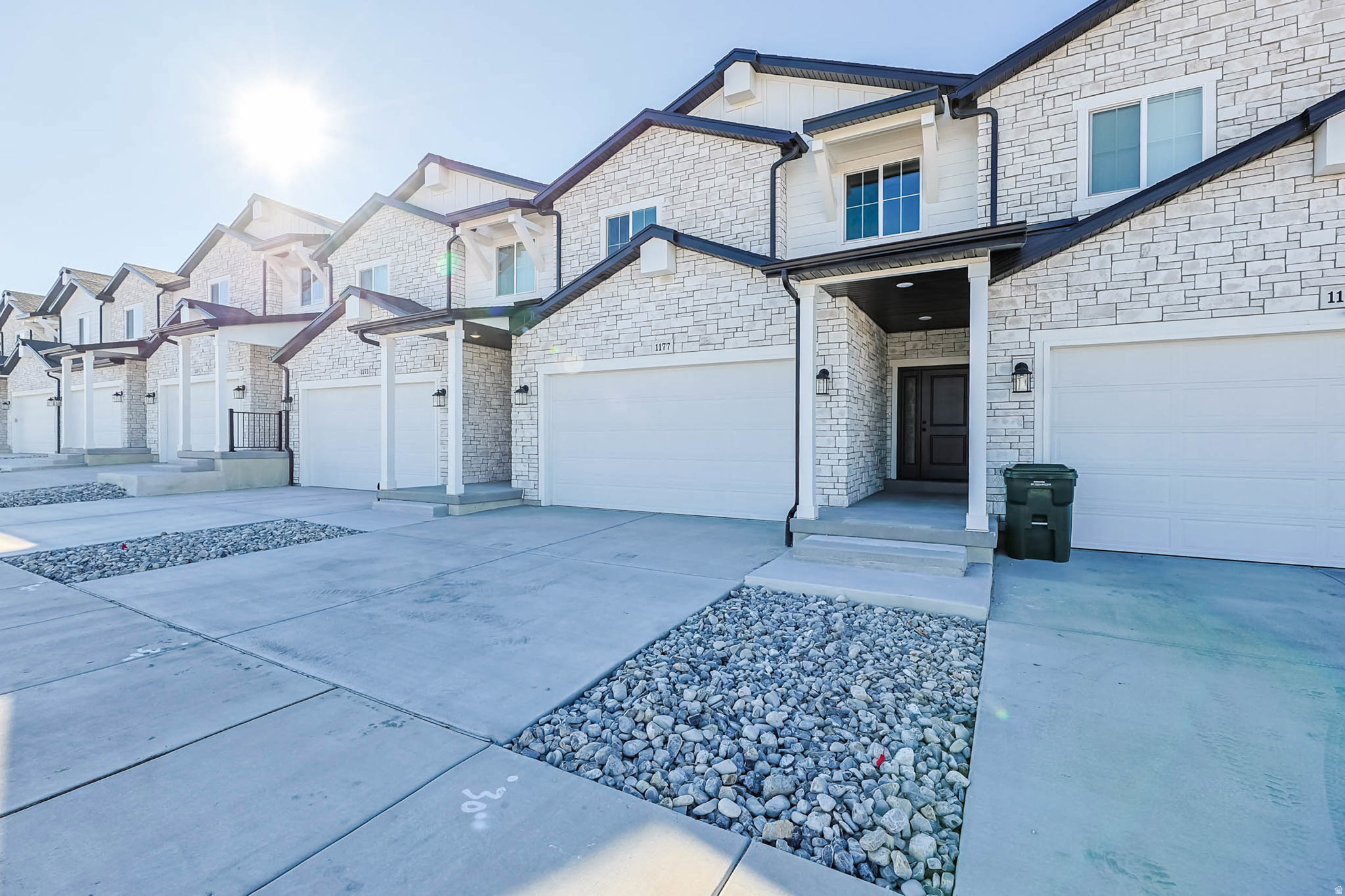 LEXINGTON TOWN HOMES - Residential