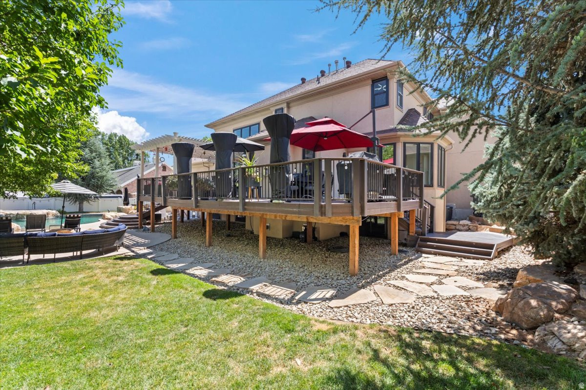 PARK PALISADE - Residential