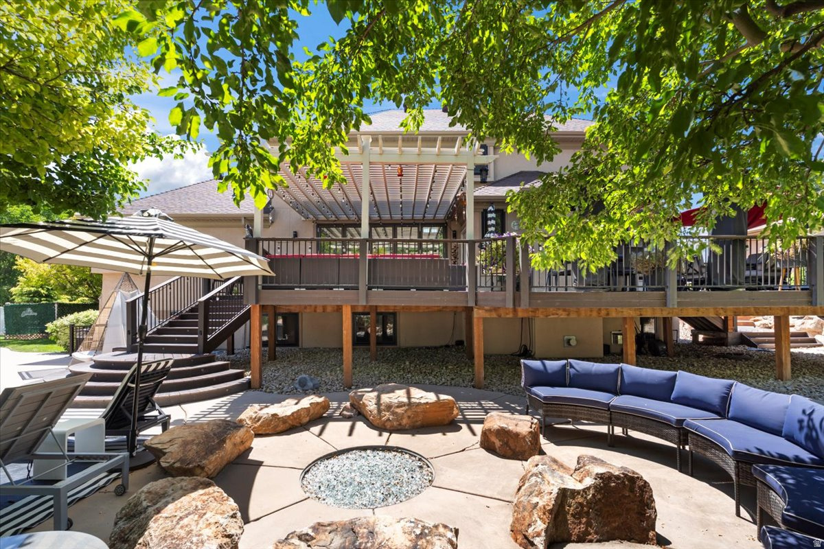 PARK PALISADE - Residential