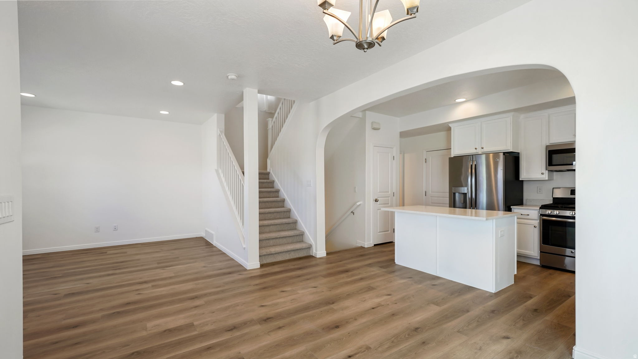 RIDGE - Residential