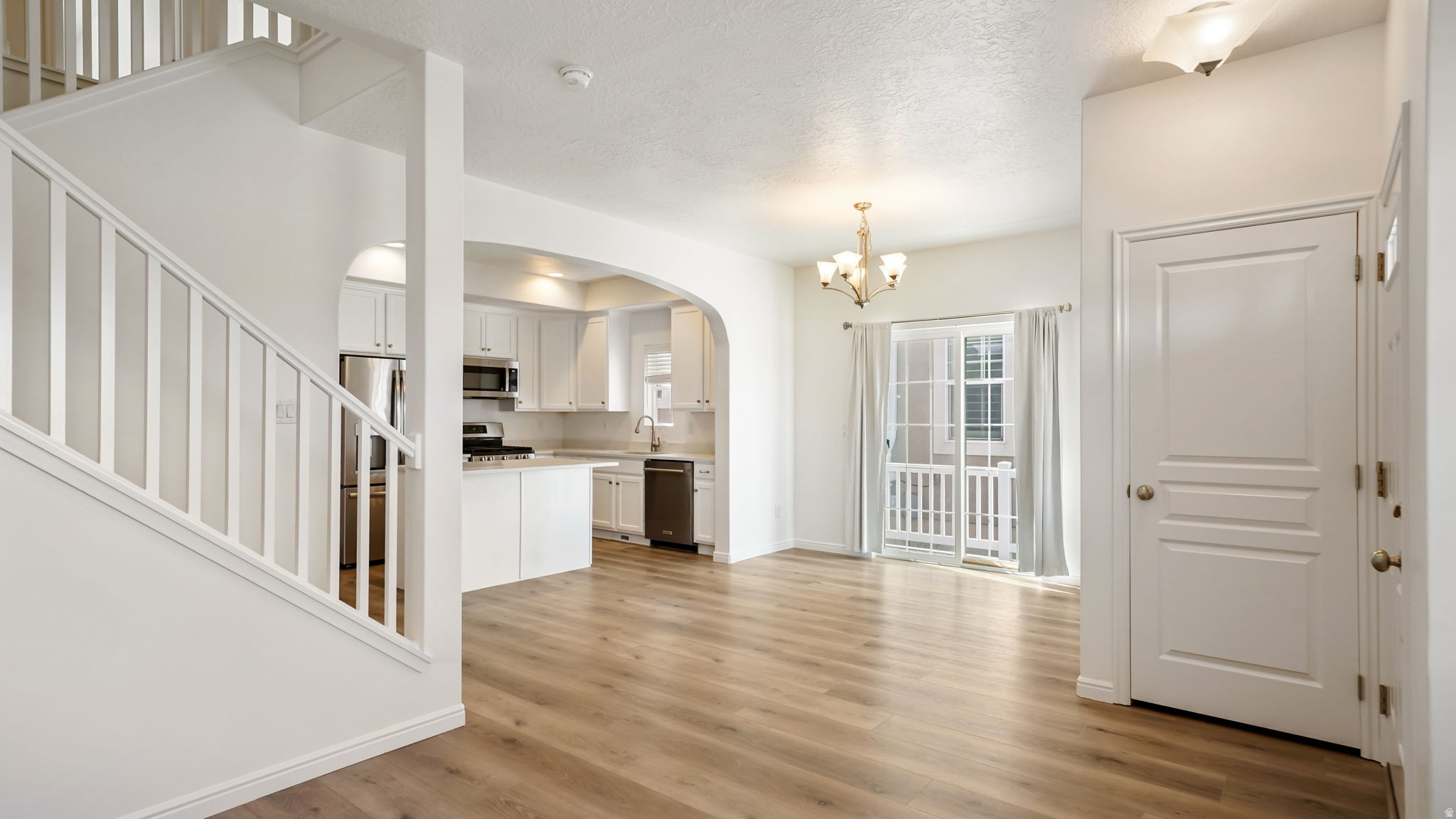 RIDGE - Residential