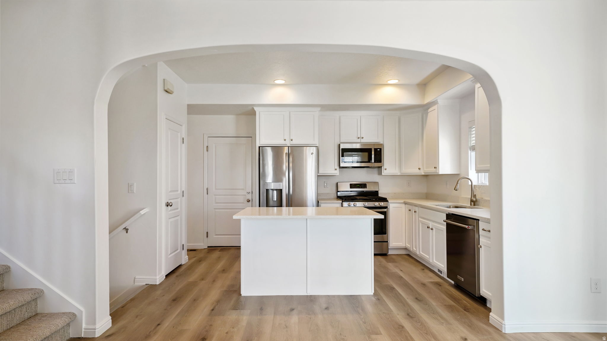 RIDGE - Residential