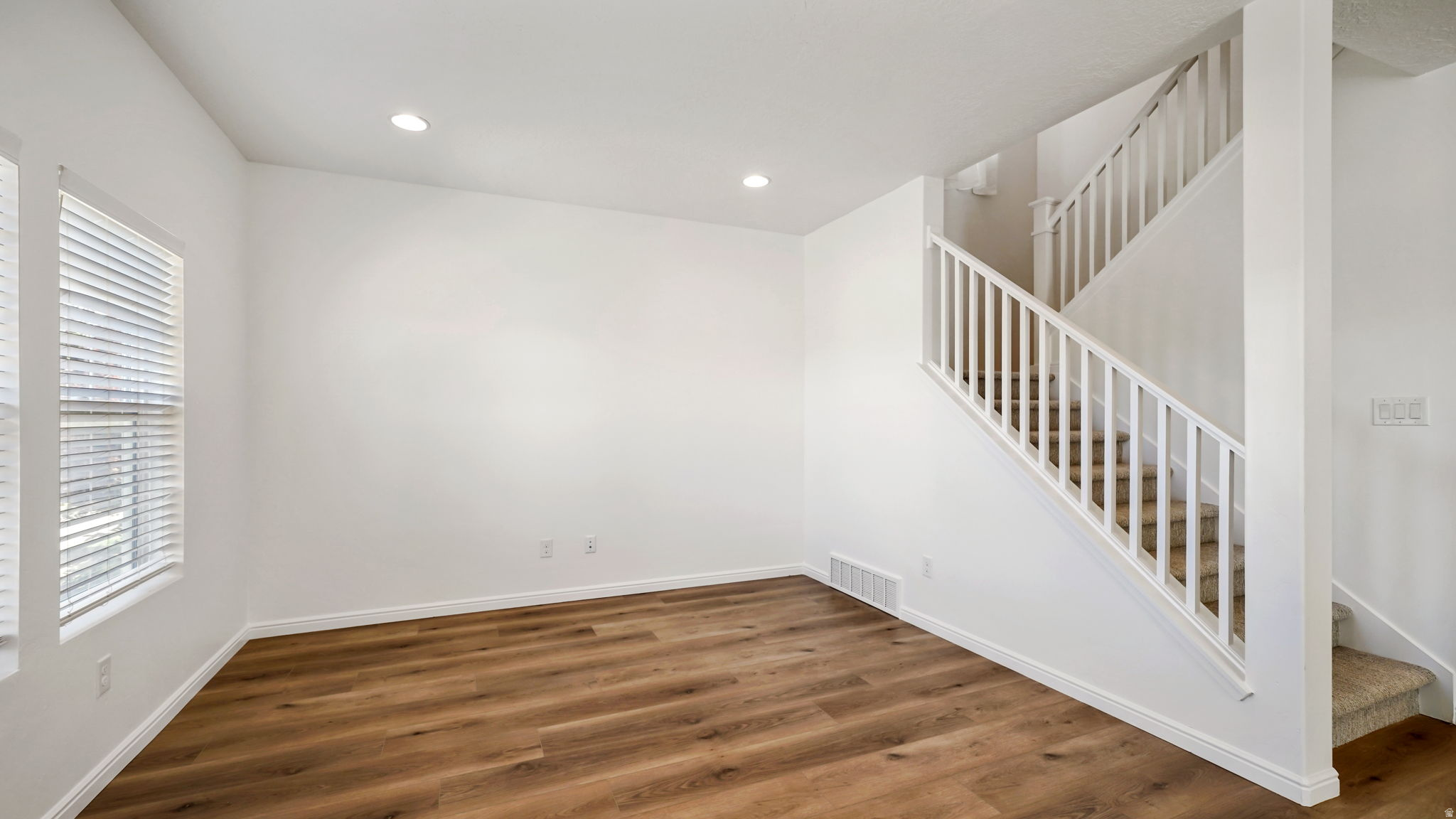 RIDGE - Residential