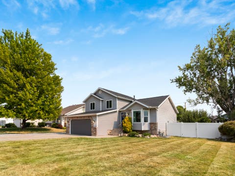 Tiny photo for 835 W 150 S, Clearfield, UT 84015 (MLS # 2167997)