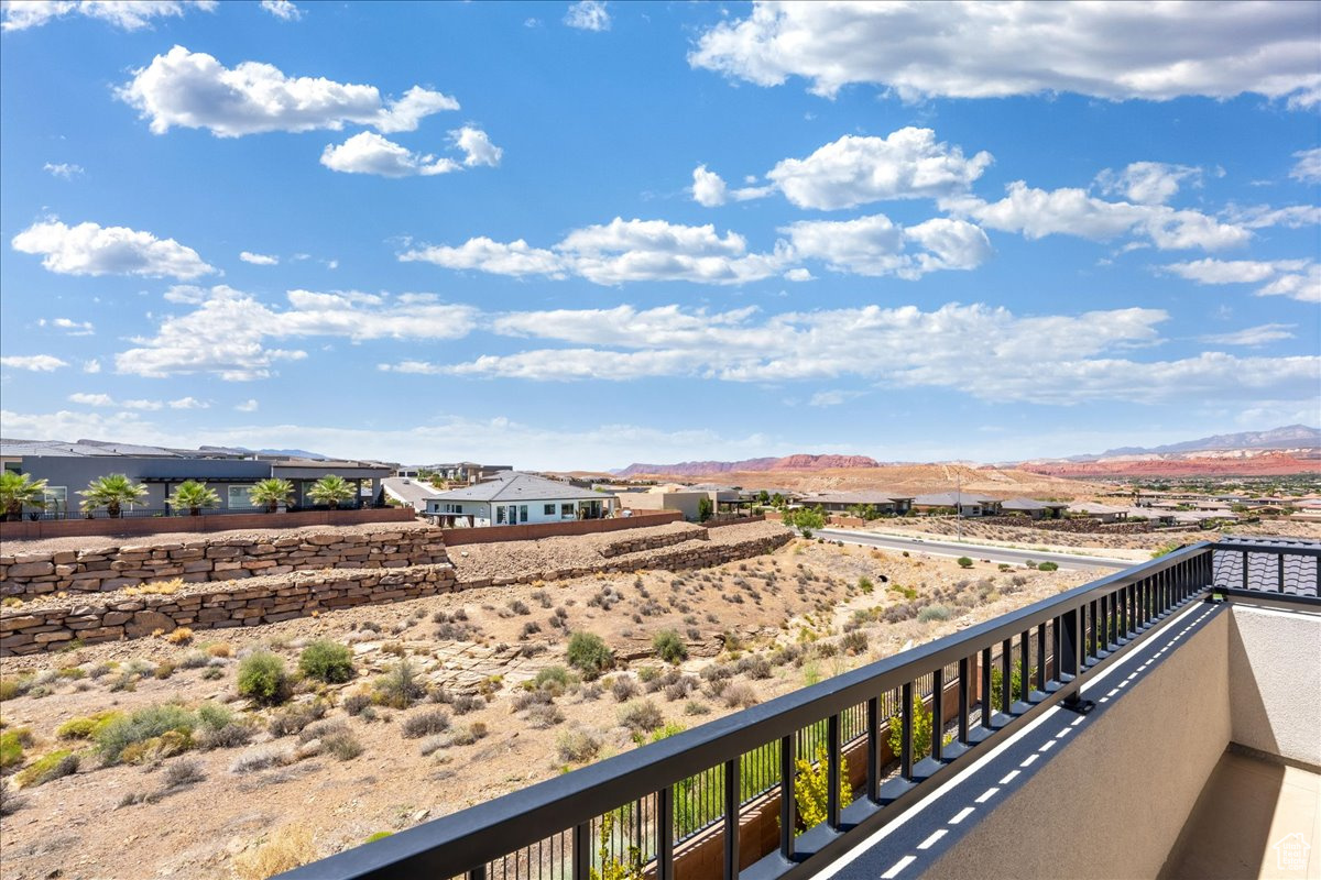 CECITA CREST AT DIVARIO PH 1 - Residential